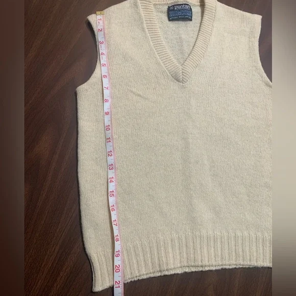 Two Vintage Puritan Pullover Vests - SZ Small - Picture 9 of 11